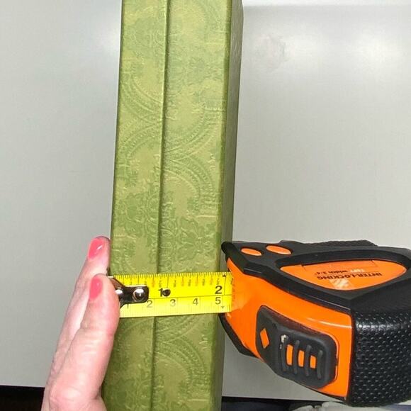 GUC | Gucci | Storage/Gift Box w/ 2 Ribbons | Green | W12 x H15 x D2 inch - Picture 11 of 11